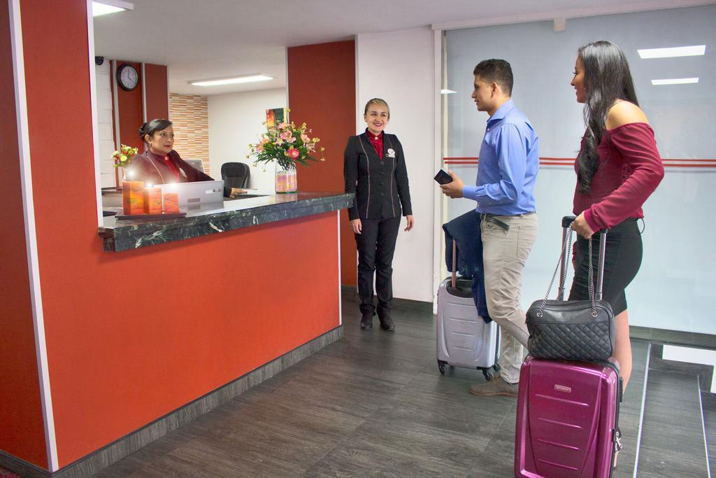 Hotel Bestmark Platino En Chapinero Bogota Exterior photo