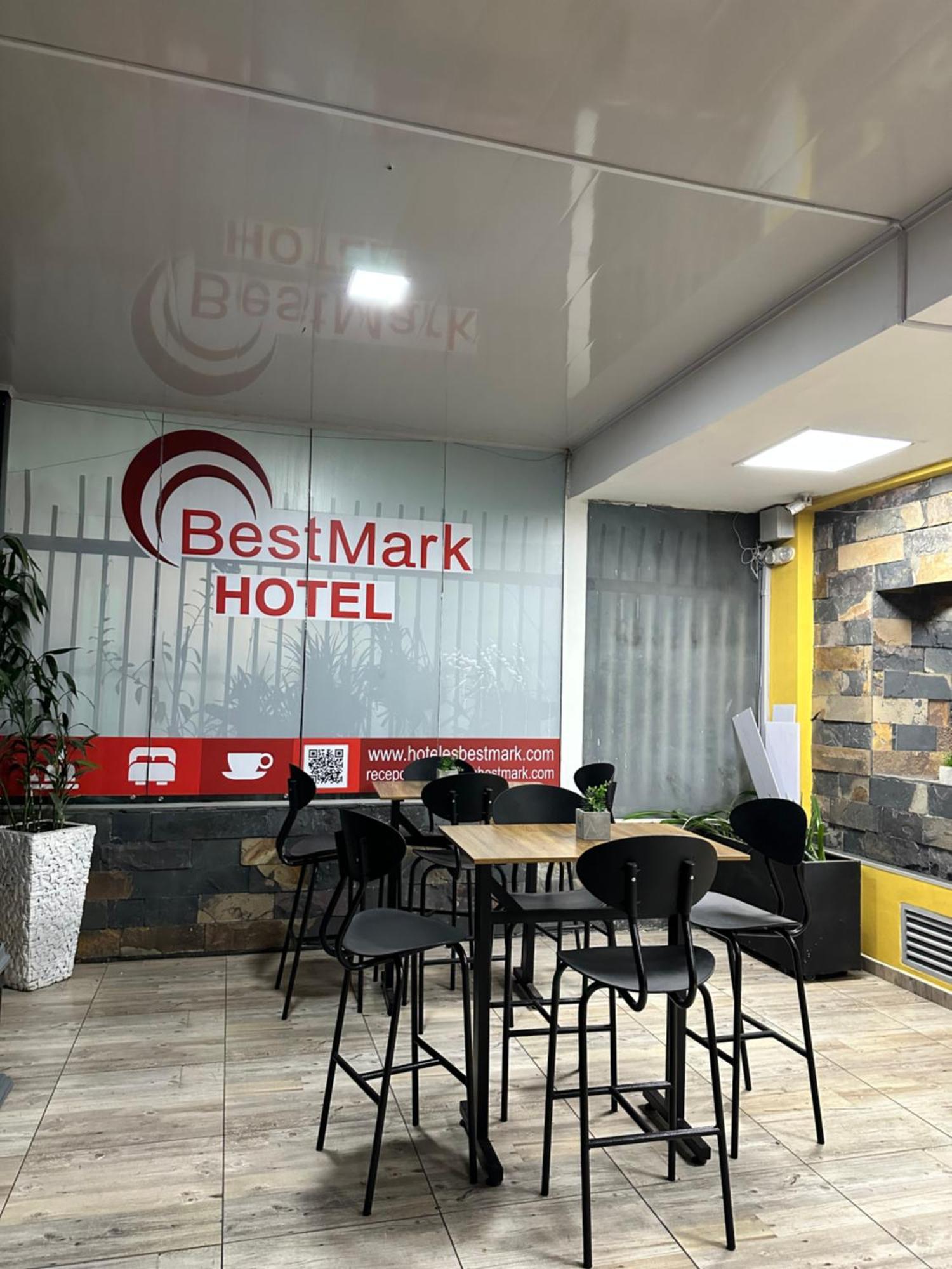 Hotel Bestmark Platino En Chapinero Bogota Exterior photo